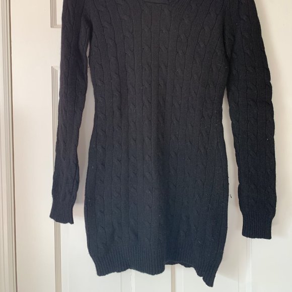 Black Cable Knit Sweater/Sweater Dress - Picture 4 of 4